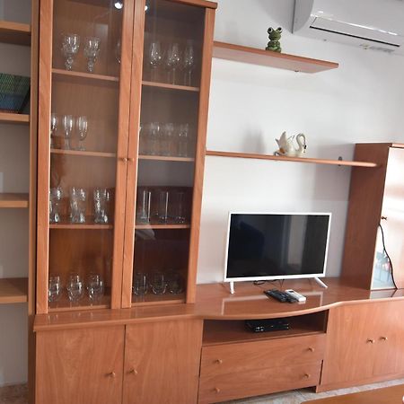 Apartamento Rnet - Lluis Companys Rosas Exterior foto