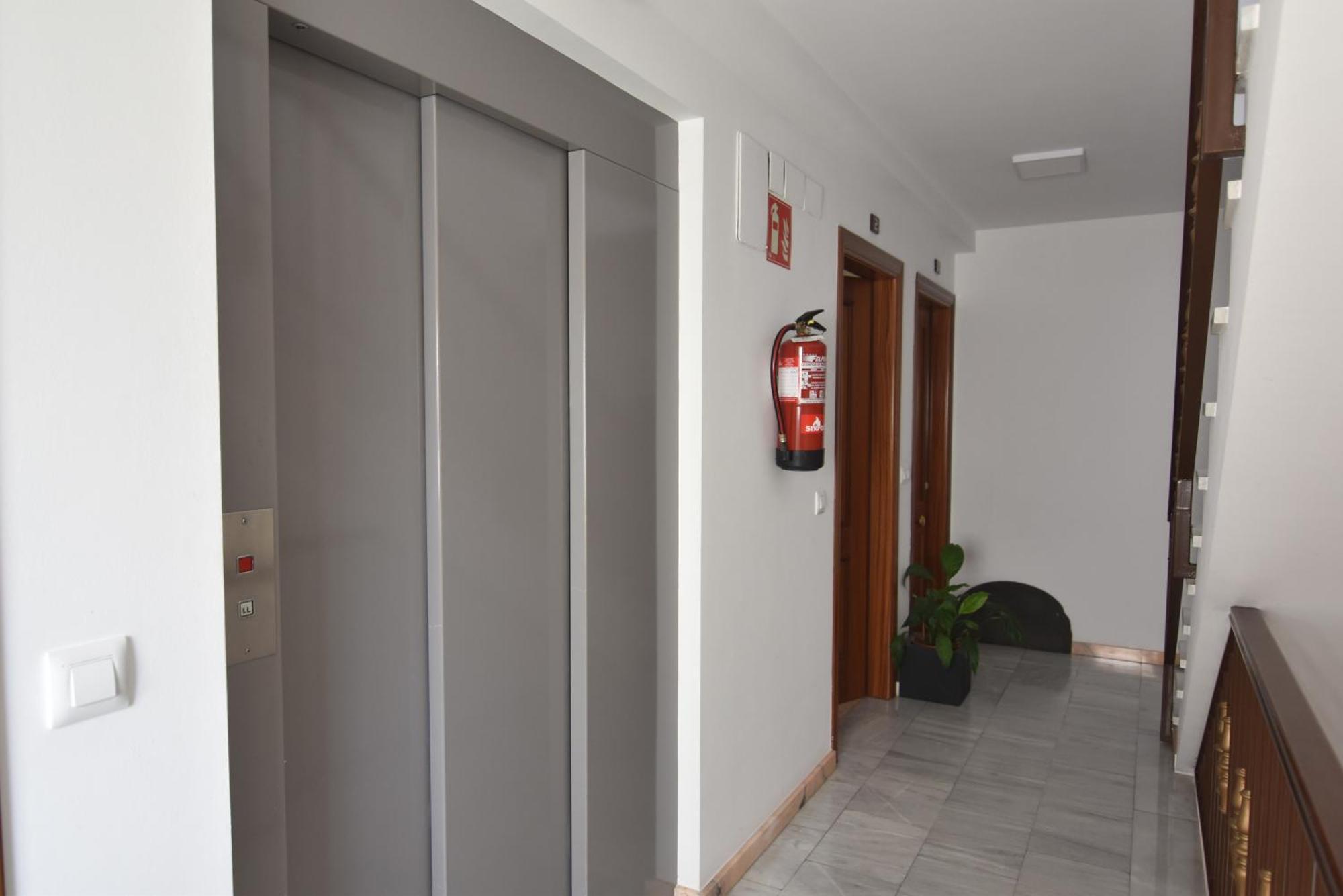 Apartamento Rnet - Lluis Companys Rosas Exterior foto